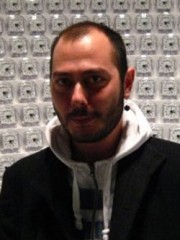 Barış Diri