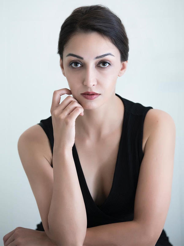 Begüm Akova