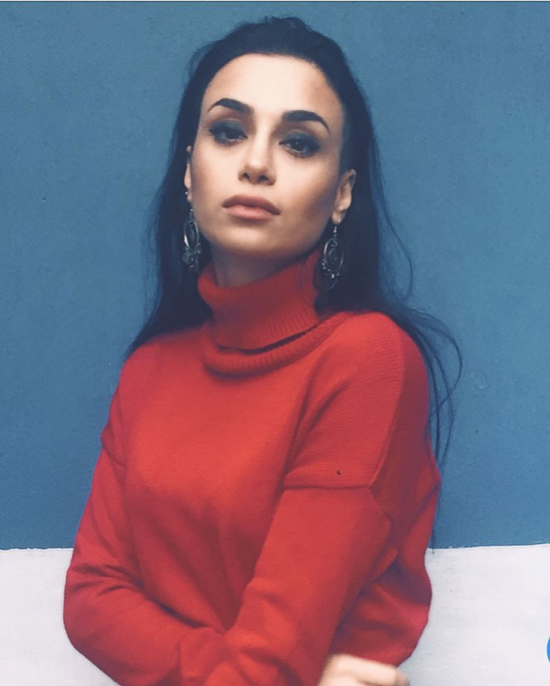 Elif Çelik Galeri 2
