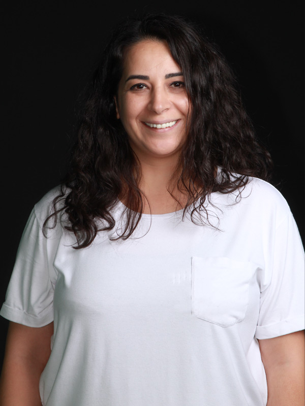 Esra Süt