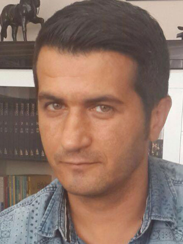 Fikret Uğur