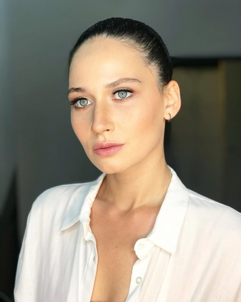 İlayda Çevik Galeri 2