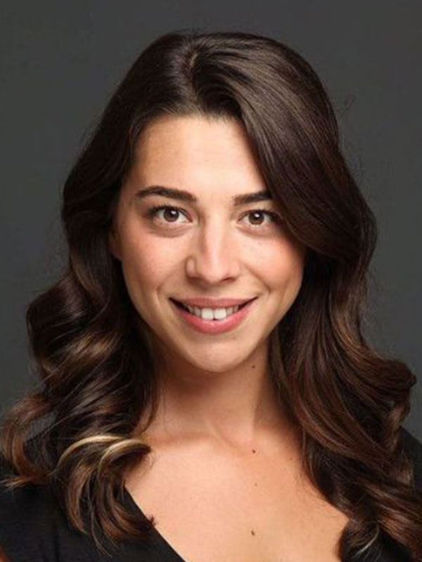 Özge Ünlütezcan