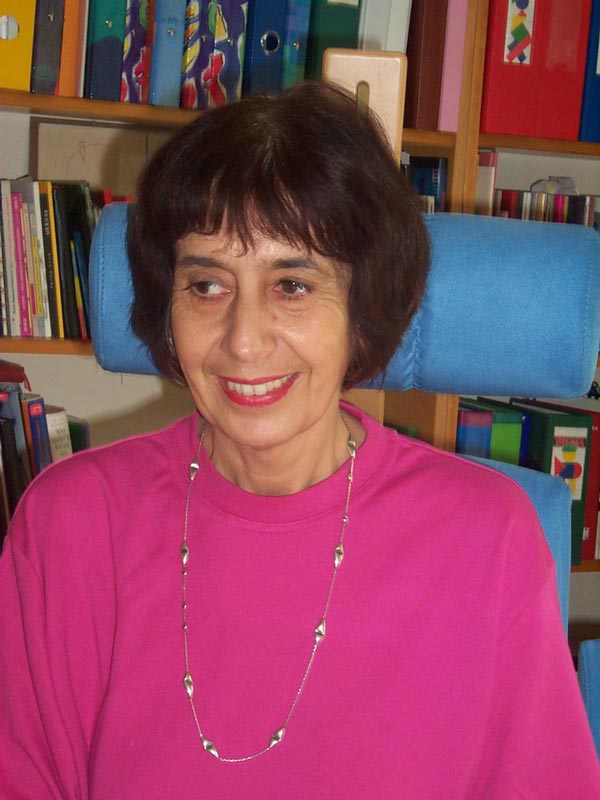 Zehra İpşiroğlu