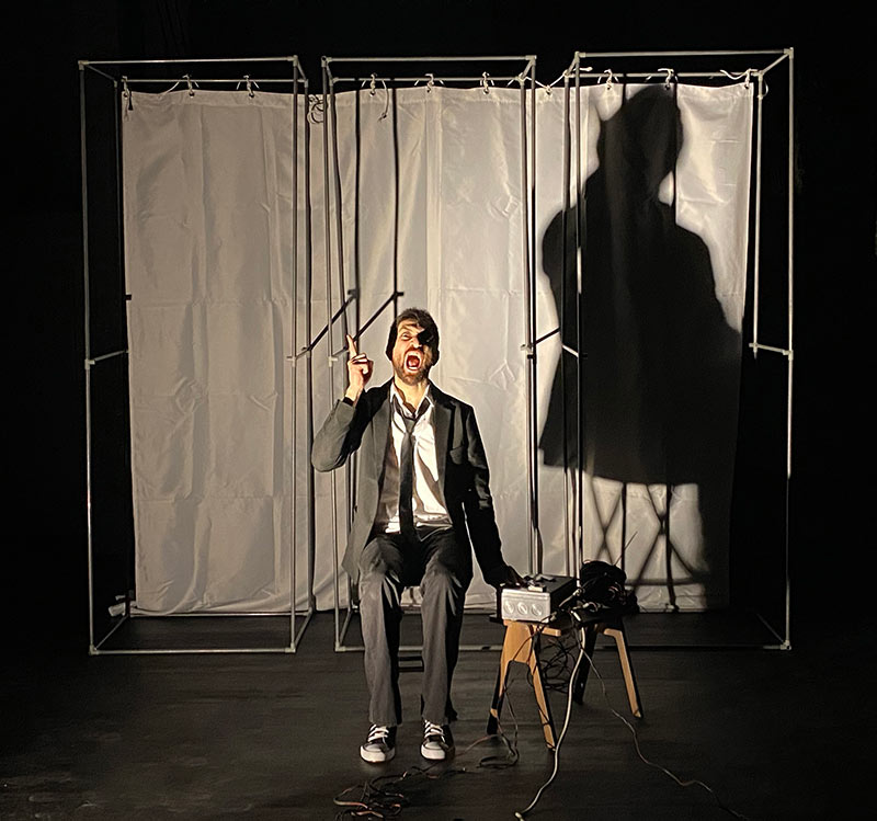 Absürt Senfoni Galeri 4