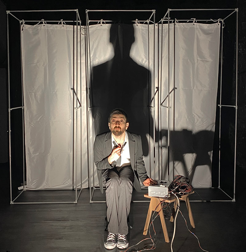 Absürt Senfoni Galeri 3