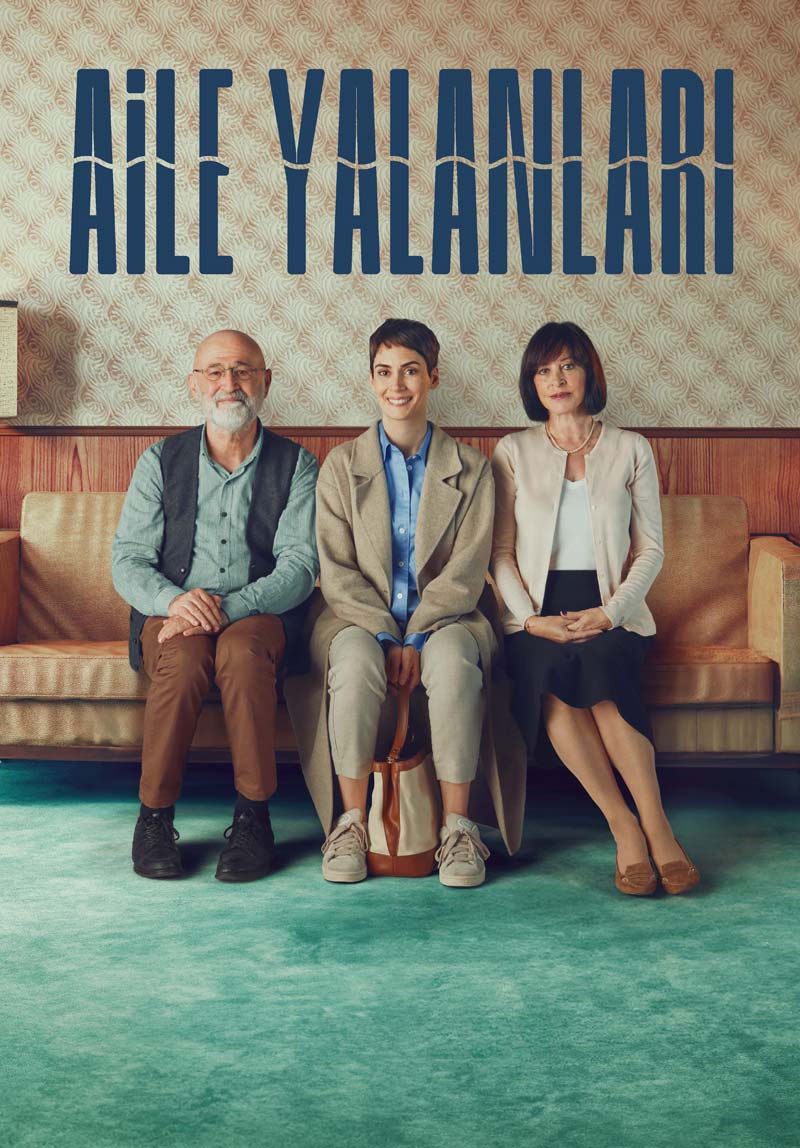 Aile Yalanları Poster