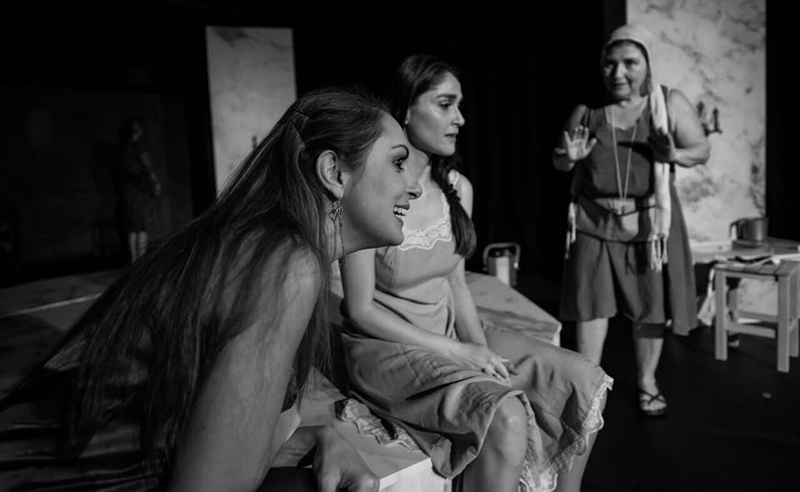 Bu Yaşta Hala Saklanarak Sigara İçiyorum Galeri 5