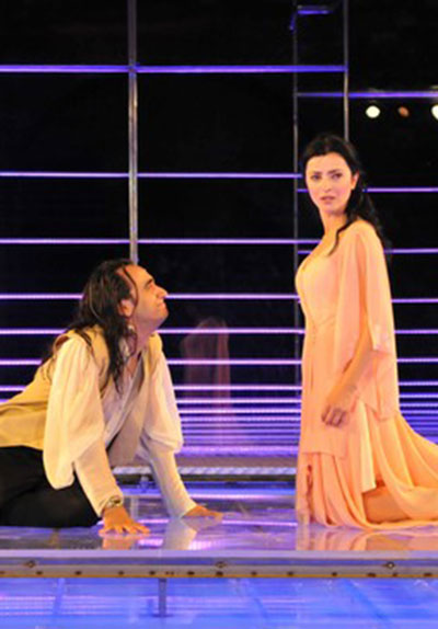 Büyük Sultan (Oviedolu Katalina) Poster