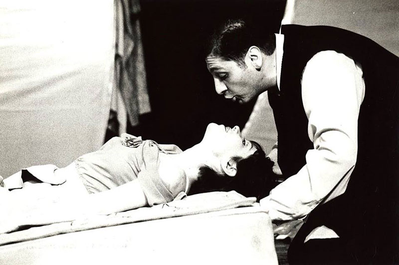 İlk Kadın Galeri 5