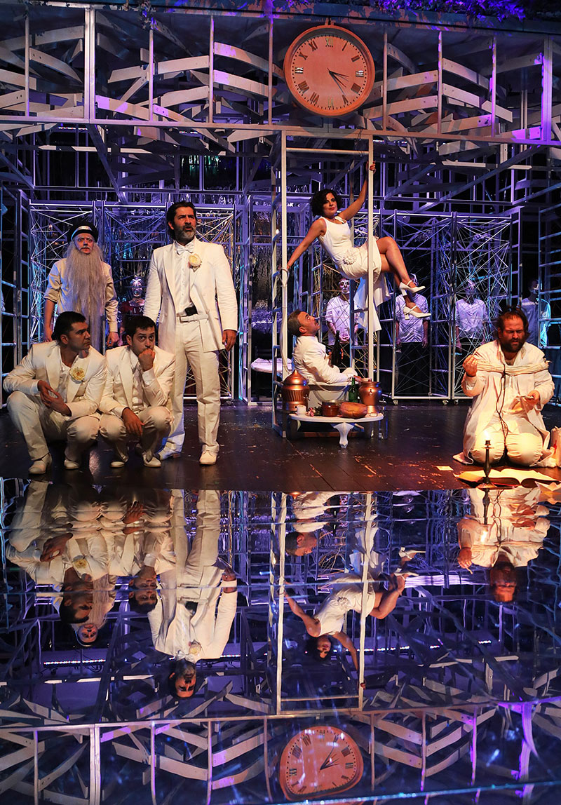 Ocak'ta Bahar Poster