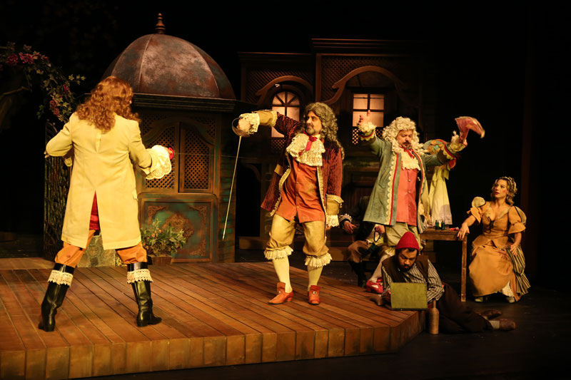 Sersem Kocanın Kurnaz Karısı Galeri 3