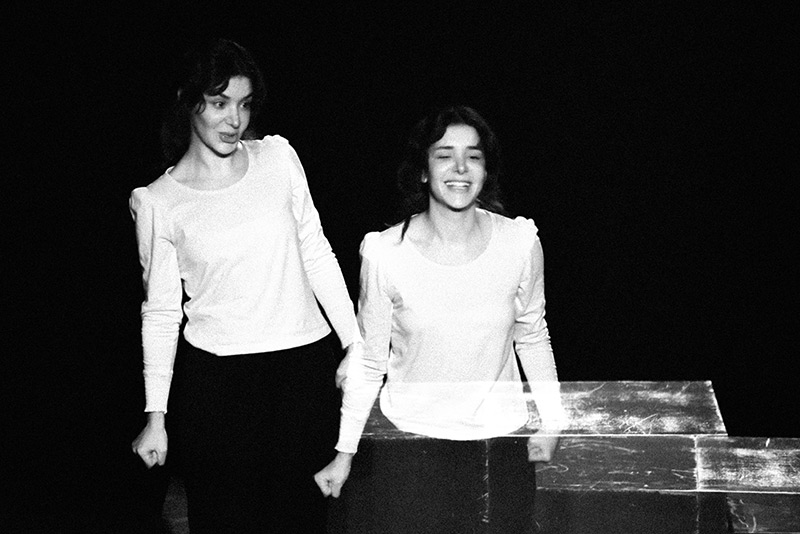 Tilkiler ve Kötü Kalpli İtler Galeri 4